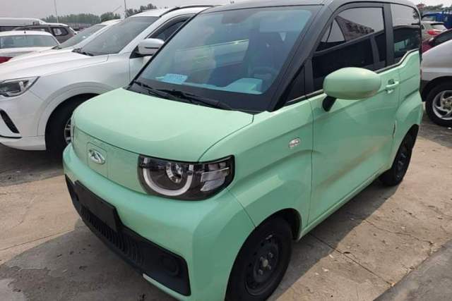 Used Chery QQ Ice Cream 2022 170km Sundae Phosphate Lithium-Ion