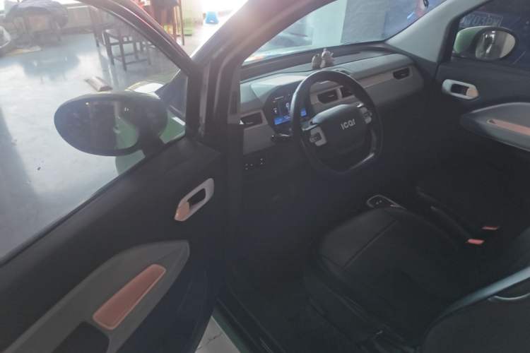 Used Chery QQ Ice Cream 2022 170km Sundae Phosphate Lithium-Ion Driver Seat