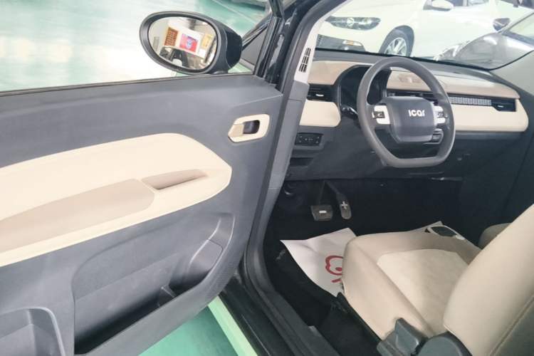 Used Chery QQ Ice Cream 2022 Taohuanxi Sweet Peach Edition Driver Seat