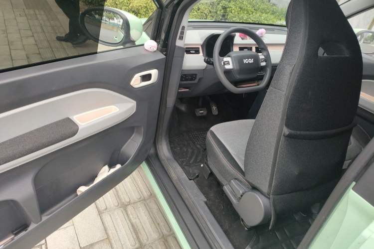 Used Chery QQ Ice Cream 2022 Pudding Model Driver Seat