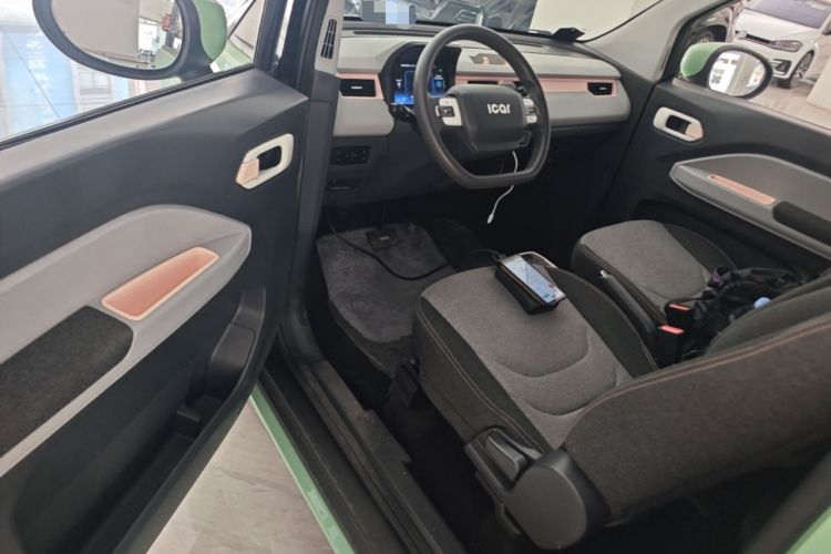 Used Chery QQ Ice Cream 2022 170km Sundae Phosphate Lithium-Ion Driver Seat
