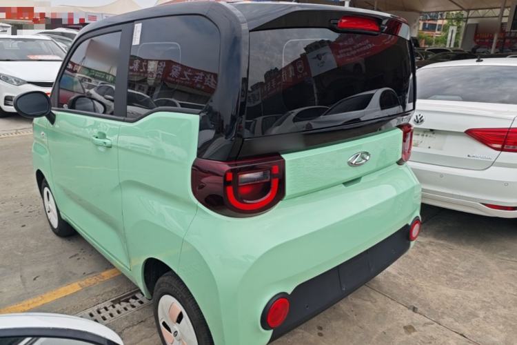 Used Chery QQ Ice Cream 2022 120km Conical Shape Lithium Iron Phosphate Exterior 2