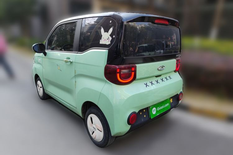 Used Chery QQ Ice Cream 2022 120km Conical Shape Lithium Iron Phosphate Exterior 3