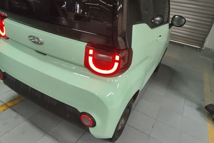 Used Chery QQ Ice Cream 2022 120km Conical Shape Lithium Iron Phosphate Exterior 3