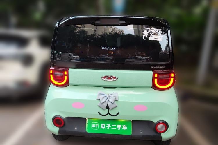 Used Chery QQ Ice Cream 2022 170km Sundae Phosphate Lithium-Ion Exterior 4