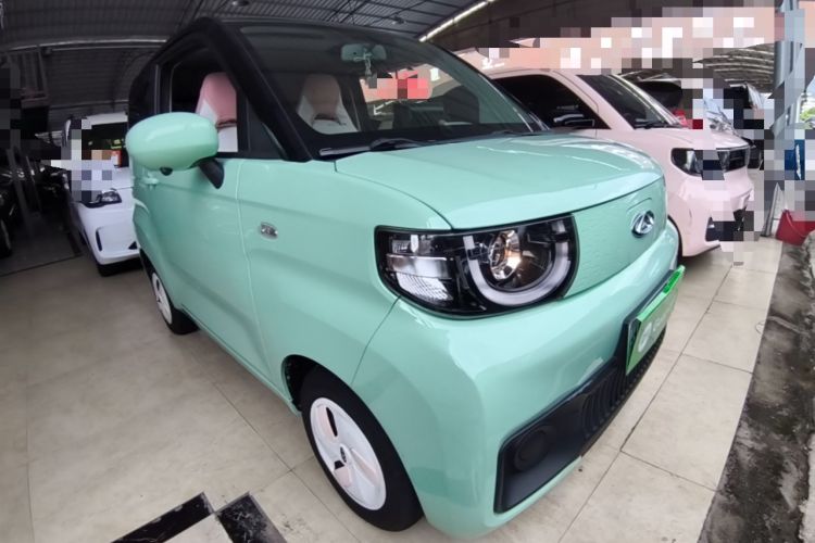 Used Chery QQ Ice Cream 2022 170km Sundae Phosphate Lithium-Ion Front Right 45 Deg