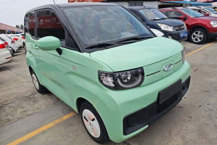 Used Chery QQ Ice Cream 2022 120km Conical Shape Lithium Iron Phosphate Front Right 45 Deg