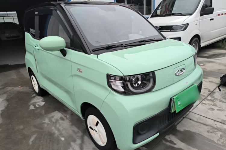 Used Chery QQ Ice Cream 2022 120km Conical Shape Lithium Iron Phosphate Front Right 45 Deg