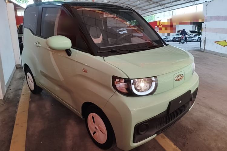 Used Chery QQ Ice Cream 2022 170km Sundae Phosphate Lithium-Ion Front Right 45 Deg