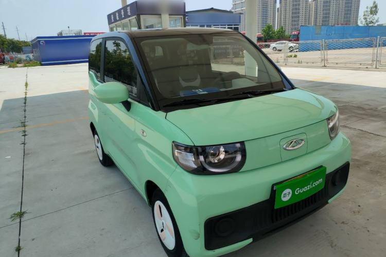 Used Chery QQ Ice Cream 2022 120km Conical Shape Lithium Iron Phosphate Front Right 45 Deg