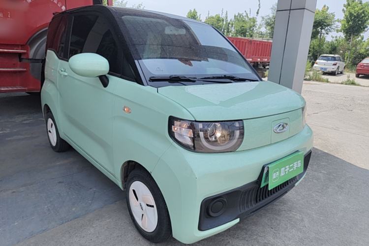 Used Chery QQ Ice Cream 2022 170km Sundae Phosphate Lithium-Ion Front Right 45 Deg