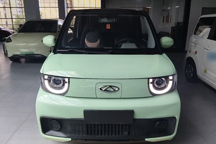 Used Chery QQ Ice Cream 2022 120km Conical Shape Lithium Iron Phosphate Front