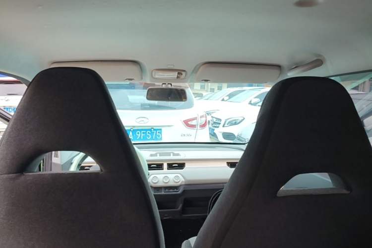 Used Chery QQ Ice Cream 2022 170km Sundae Phosphate Lithium-Ion Headliner