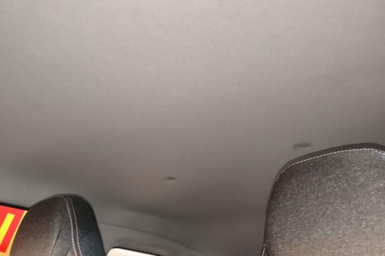 Used Chery QQ Ice Cream 2022 170km Sundae Phosphate Lithium-Ion Headliner