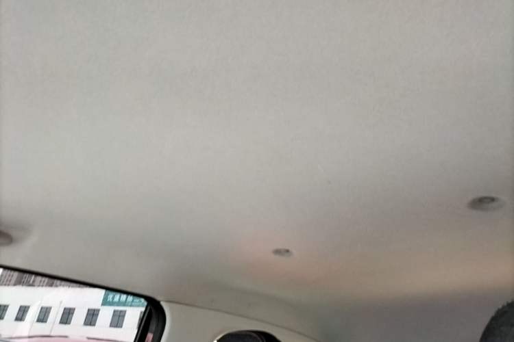 Used Chery QQ Ice Cream 2022 120km Conical Shape Lithium Iron Phosphate Headliner
