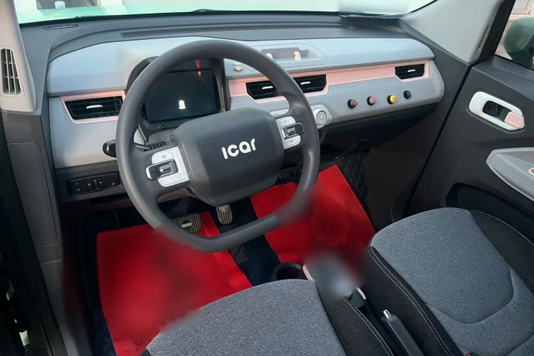 Used Chery QQ Ice Cream 2022 120km Conical Shape Lithium Iron Phosphate Interior 7