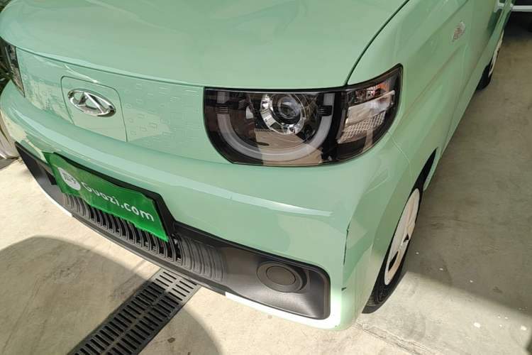 Used Chery QQ Ice Cream 2022 170km Sundae Phosphate Lithium-Ion Left Front Headlight