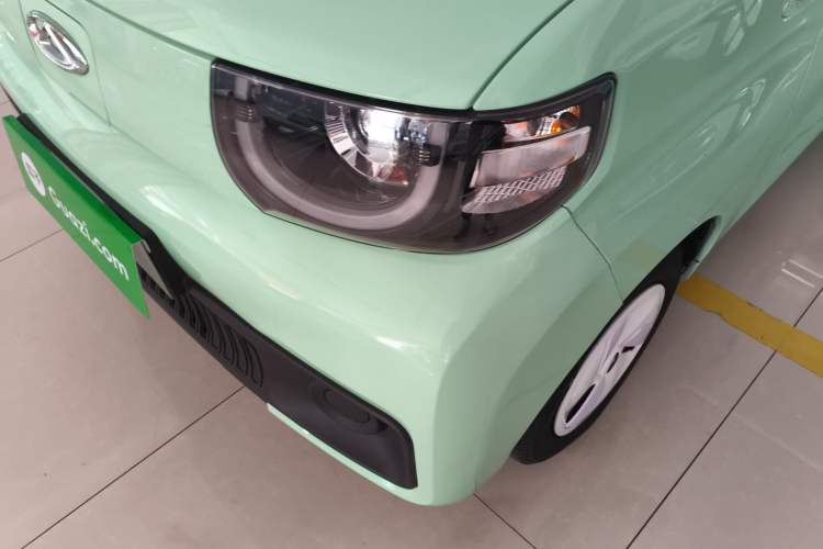 Used Chery QQ Ice Cream 2022 170km Sundae Phosphate Lithium-Ion Left Front Headlight