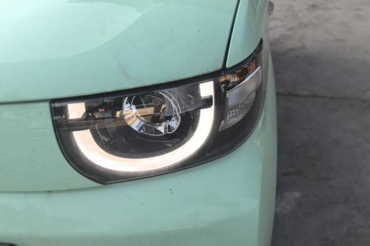 Used Chery QQ Ice Cream 2022 120km Conical Shape Lithium Iron Phosphate Left Front Headlight