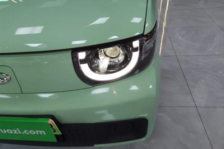 Used Chery QQ Ice Cream 2022 120km Conical Shape Lithium Iron Phosphate Left Front Headlight