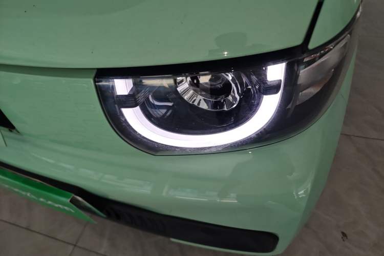 Used Chery QQ Ice Cream 2022 170km Sundae Phosphate Lithium-Ion Left Front Headlight