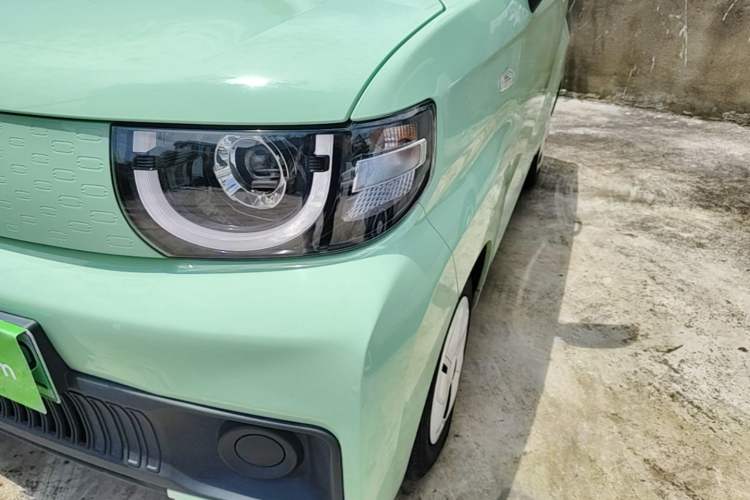 Used Chery QQ Ice Cream 2022 170km Sundae Phosphate Lithium-Ion Left Front Headlight