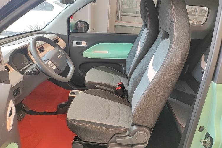 Used Chery QQ Ice Cream 2022 170km Sundae Phosphate Lithium-Ion Left Front Seat