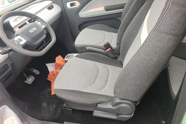Used Chery QQ Ice Cream 2022 170km Sundae Phosphate Lithium-Ion Left Front Seat