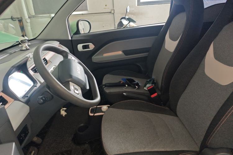 Used Chery QQ Ice Cream 2022 120km Conical Shape Lithium Iron Phosphate Left Front Seat