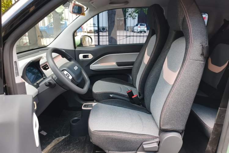 Used Chery QQ Ice Cream 2022 170km Sundae Ternary Lithium Left Front Seat