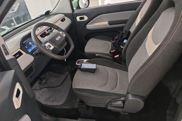Used Chery QQ Ice Cream 2022 170km Sundae Phosphate Lithium-Ion Left Front Seat