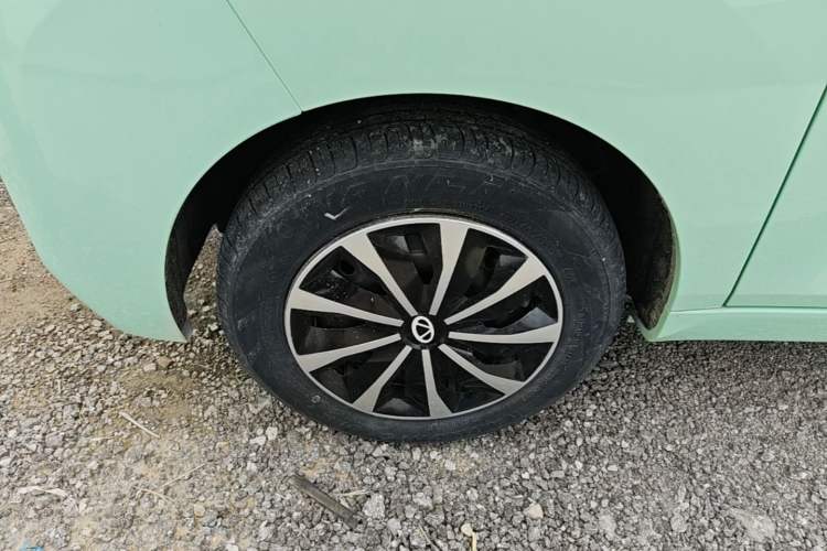 Used Chery QQ Ice Cream 2022 170km Sundae Phosphate Lithium-Ion Left Front Wheel Hub