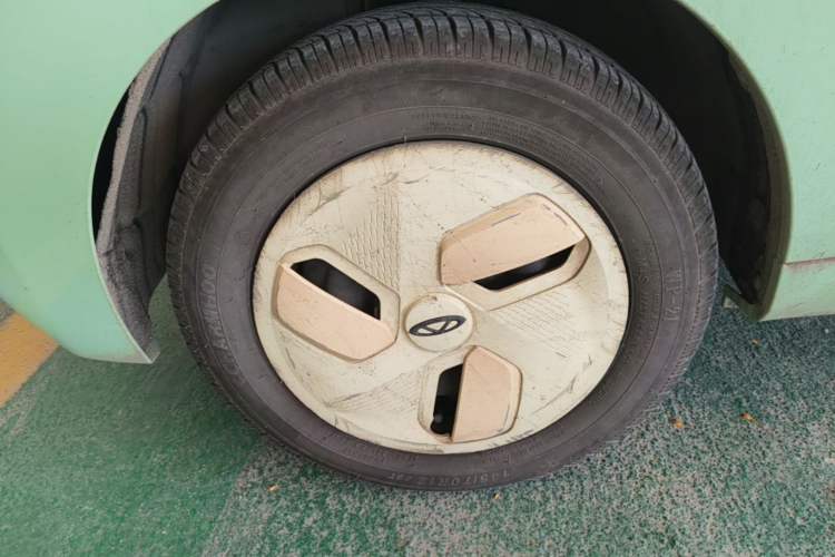 Used Chery QQ Ice Cream 2022 170km Sundae Phosphate Lithium-Ion Left Front Wheel Hub
