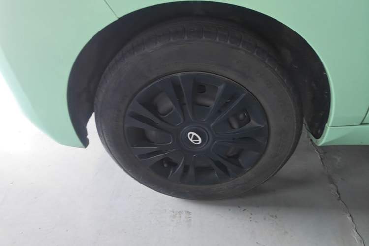 Used Chery QQ Ice Cream 2022 170km Sundae Phosphate Lithium-Ion Left Front Wheel Hub