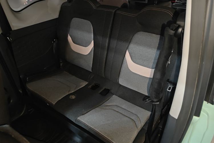 Used Chery QQ Ice Cream 2022 170km Sundae Phosphate Lithium-Ion Left Rear Seat
