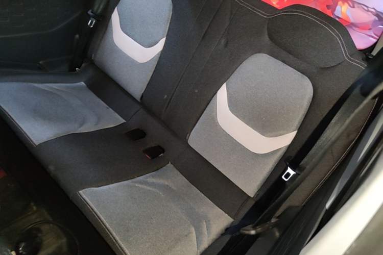 Used Chery QQ Ice Cream 2022 170km Sundae Phosphate Lithium-Ion Left Rear Seat