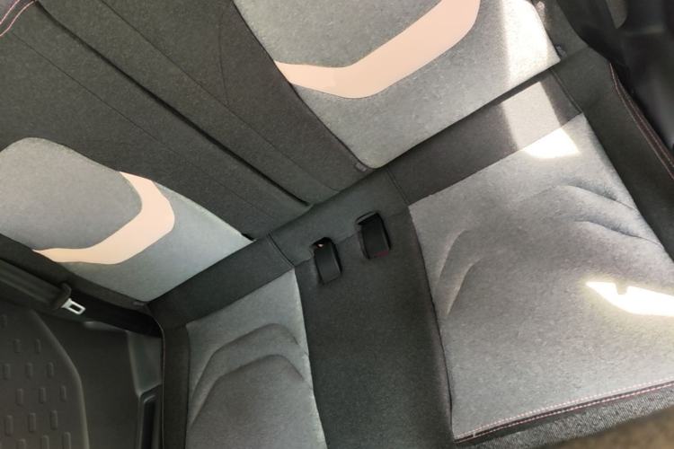 Used Chery QQ Ice Cream 2022 170km Sundae Phosphate Lithium-Ion Left Rear Seat