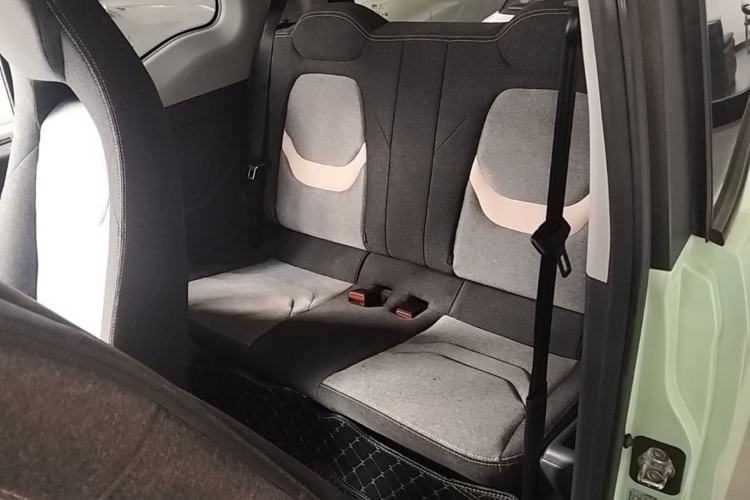 Used Chery QQ Ice Cream 2022 120km Conical Shape Lithium Iron Phosphate Left Rear Seat