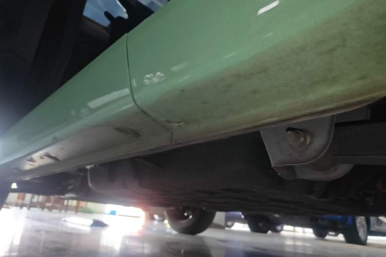 Used Chery QQ Ice Cream 2022 170km Sundae Phosphate Lithium-Ion Left Side Sill