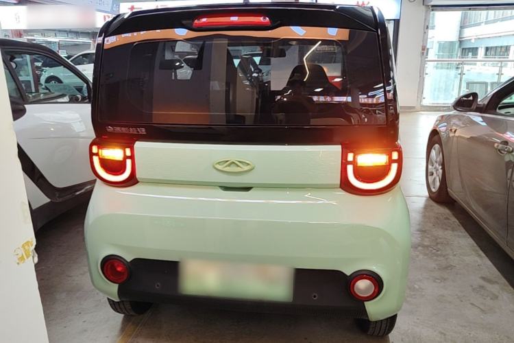 Used Chery QQ Ice Cream 2022 170km Sundae Phosphate Lithium-Ion Rear