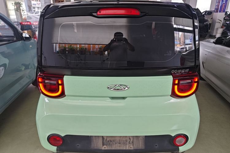 Used Chery QQ Ice Cream 2022 170km Sundae Phosphate Lithium-Ion Rear