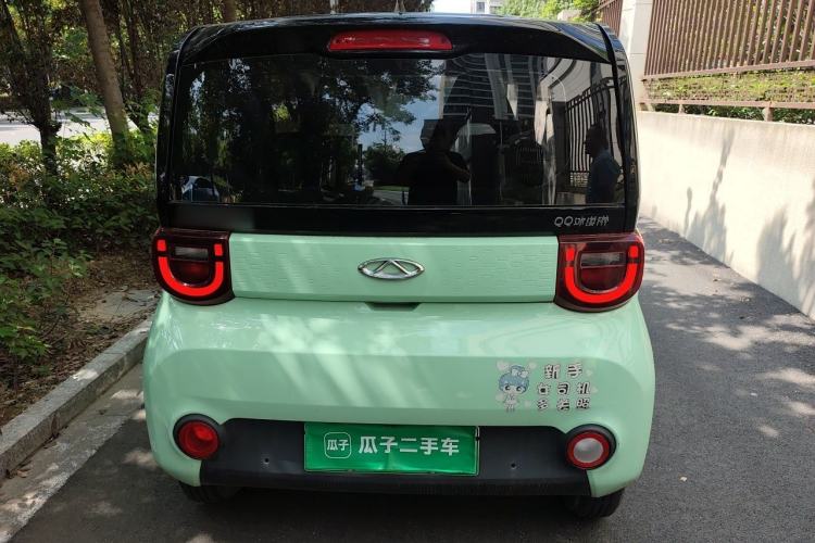 Used Chery QQ Ice Cream 2022 170km Sundae Phosphate Lithium-Ion Rear