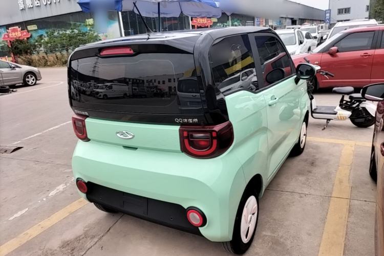 Used Chery QQ Ice Cream 2022 120km Conical Shape Lithium Iron Phosphate Rear Right 45 Deg