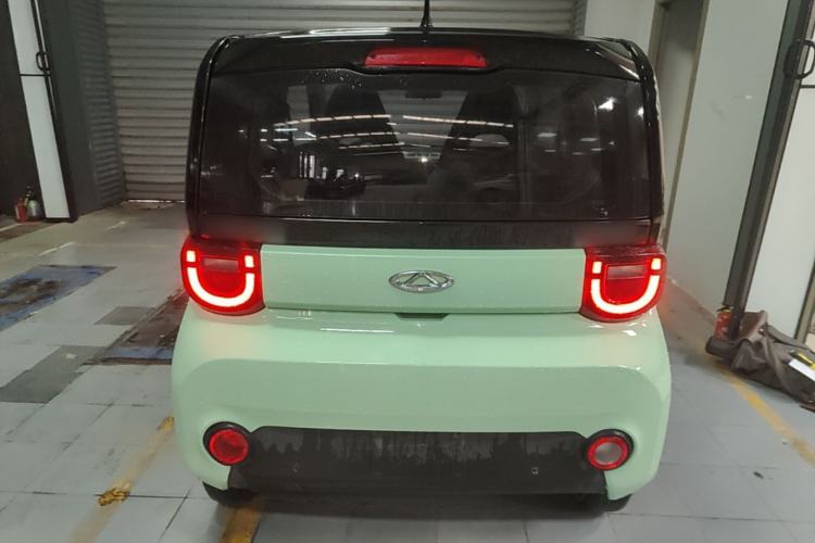 Used Chery QQ Ice Cream 2022 120km Conical Shape Lithium Iron Phosphate Rear
