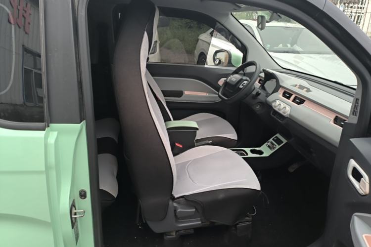 Used Chery QQ Ice Cream 2022 120km Conical Shape Lithium Iron Phosphate Right Front Seat