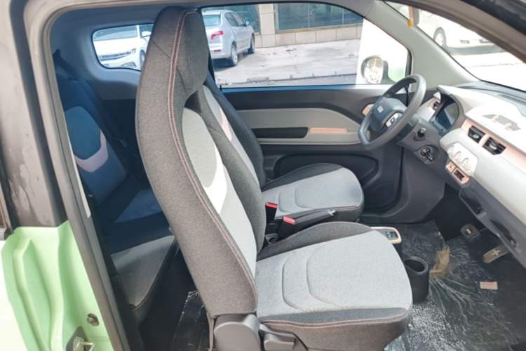 Used Chery QQ Ice Cream 2022 170km Sundae Ternary Lithium Right Front Seat