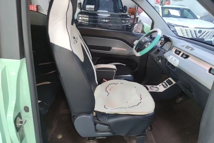 Used Chery QQ Ice Cream 2022 120km Conical Shape Lithium Iron Phosphate Right Front Seat