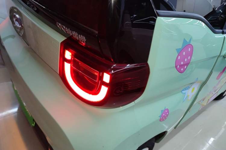 Used Chery QQ Ice Cream 2022 170km Sundae Phosphate Lithium-Ion Right Rear Taillight