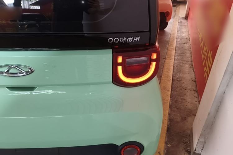 Used Chery QQ Ice Cream 2022 170km Sundae Phosphate Lithium-Ion Right Rear Taillight