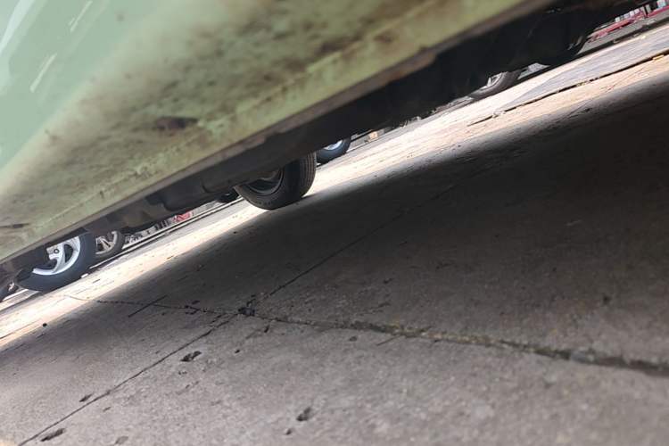 Used Chery QQ Ice Cream 2022 170km Sundae Phosphate Lithium-Ion Right Side Sill